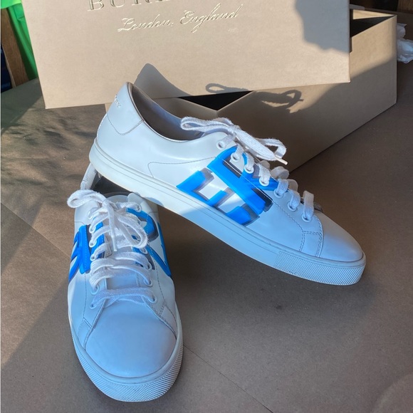 Burberry Graffiti Sneakers EUC! W original BOX! EU 41-US Mens SIZE 8 - Picture 9 of 17
